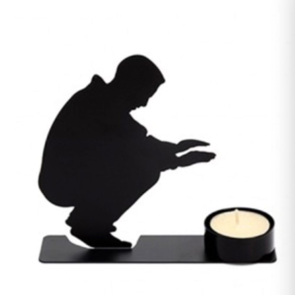 warmingcandle2_1000px